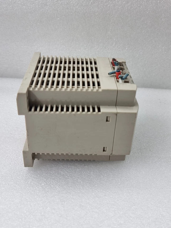 OMRON S82K-05024 24VDC 2.1A INDUSTRIAL POWER SUPPLY
